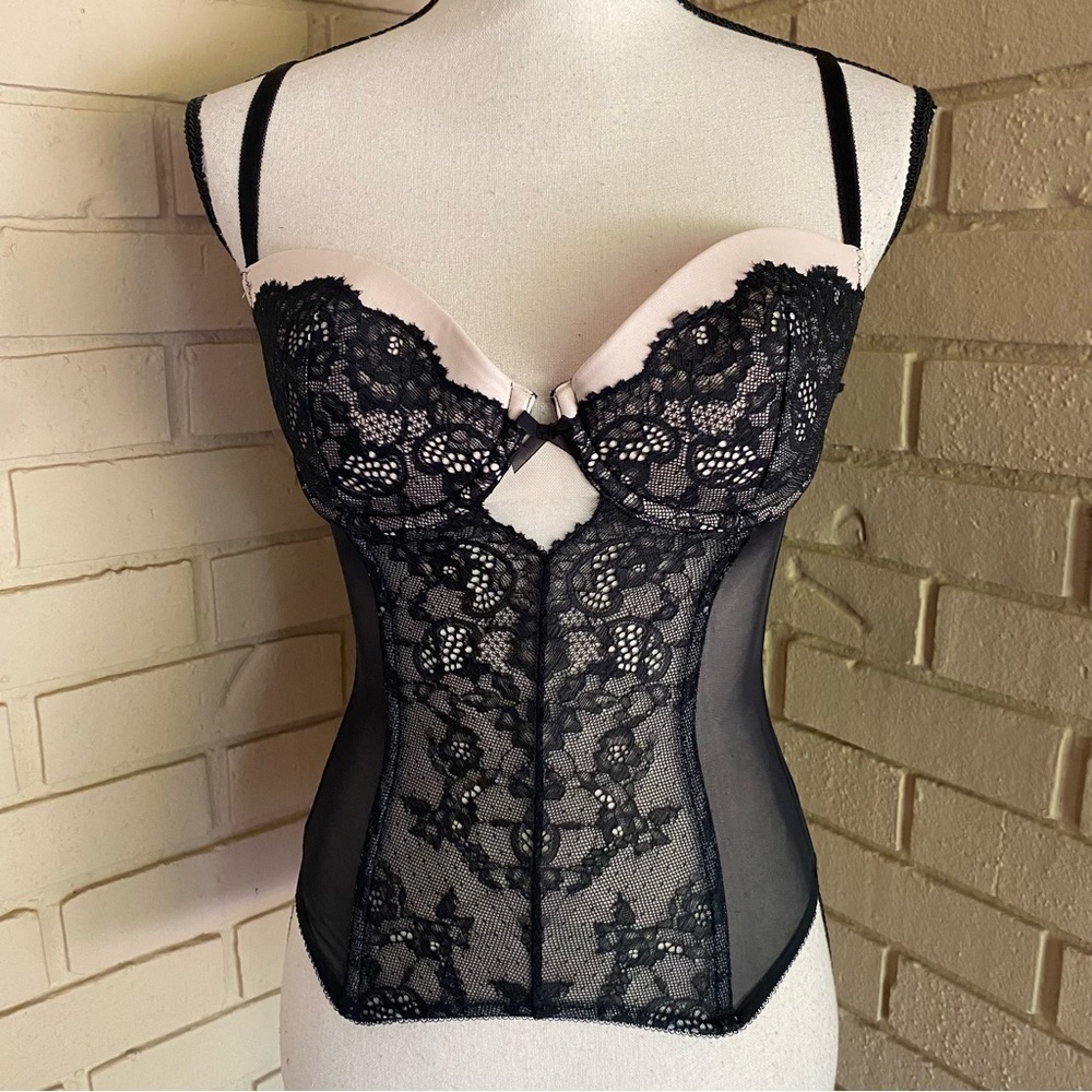 Victoria's Secret 34C Lace Corset Flower Black Bustier Lingerie Victorian Gothic